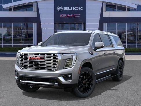 New 2026 GMC Yukon XL Denali w/ Sun & Power Step Package image 6