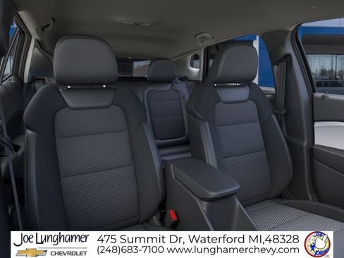 New 2026 Chevrolet Trax LT w/ Driver Confidence Package FWD image 16