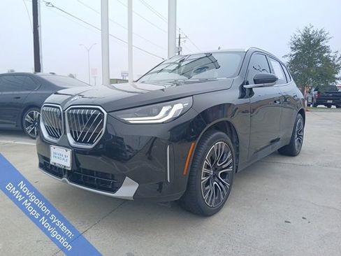 Certified 2025 BMW X3 xDrive30i w/ Premium Package image 3