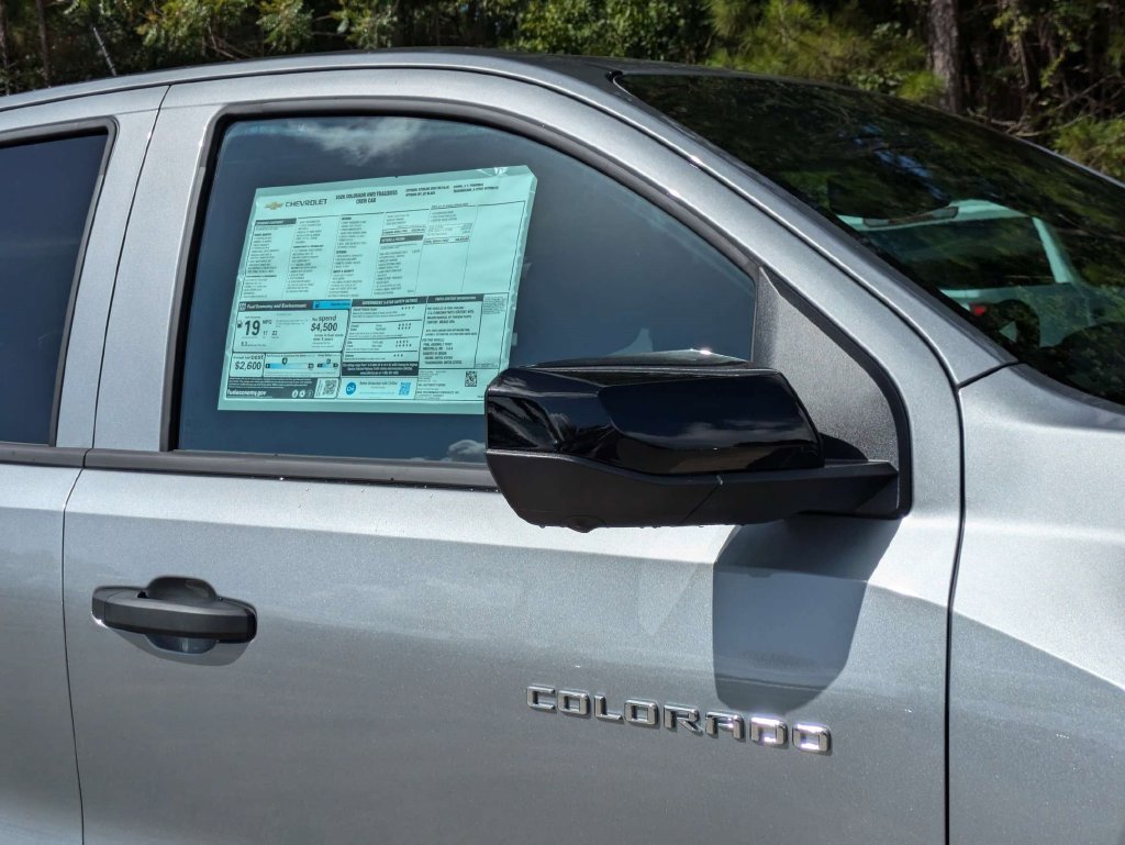 New 2026 Chevrolet Colorado Trail Boss AWD/4WD image 12