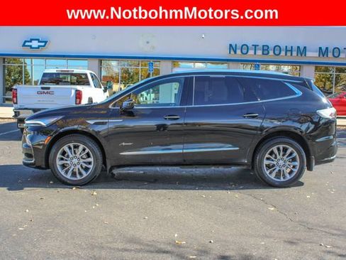 Used 2024 Buick Enclave Avenir image 4