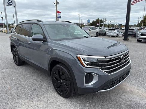 New 2026 Volkswagen Atlas SE image 7