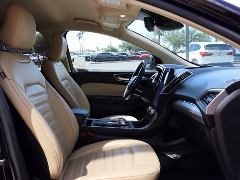 Used 2021 Ford Edge SEL w/ Cargo Accessory Package AWD/4WD image 34