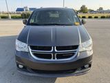 Used 2019 Dodge Grand Caravan SXT image 2
