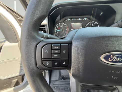 Used 2024 Ford F250 XL image 17