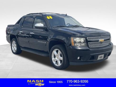 Used 2008 Chevrolet Avalanche LTZ w/ LTZ Preferred Equipment Group AWD/4WD image 1