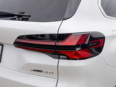 New 2026 BMW X5 xDrive40i w/ Premium Package