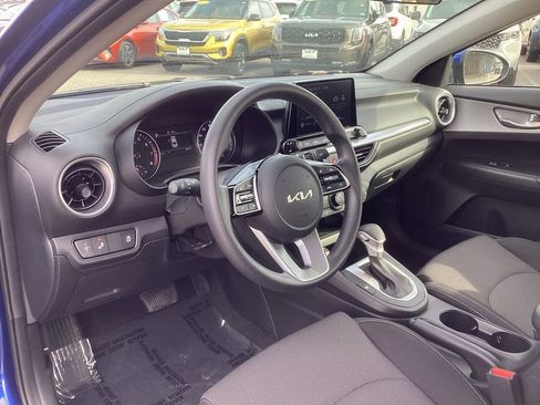 Certified 2023 Kia Forte LXS w/ LXS Technology Package FWD image 13