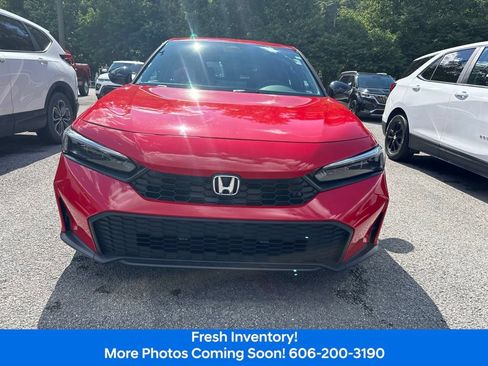 Used 2025 Honda Civic Sport image 2