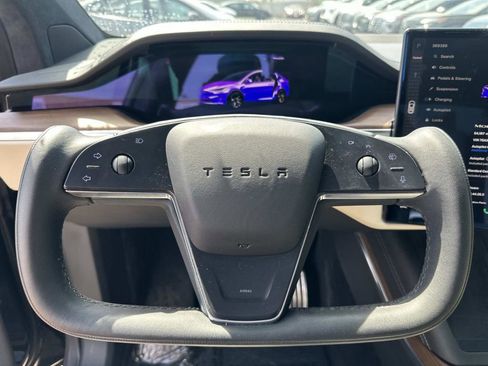 Used 2023 Tesla Model X AWD/4WD image 18