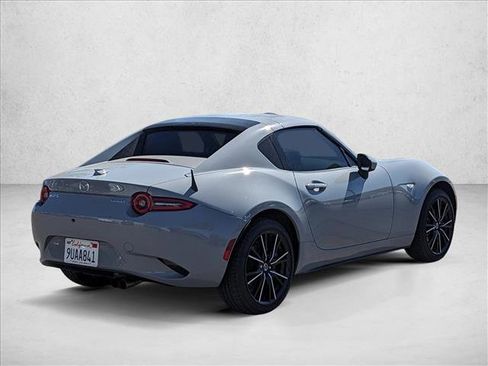 Used 2025 MAZDA MX-5 Miata RF Grand Touring RWD image 5