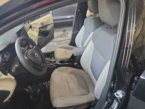 Used 2022 Toyota Corolla L FWD image 14