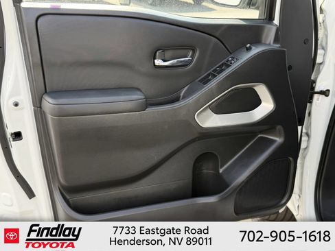 Used 2023 Nissan Frontier SV w/ Technology Package RWD image 20