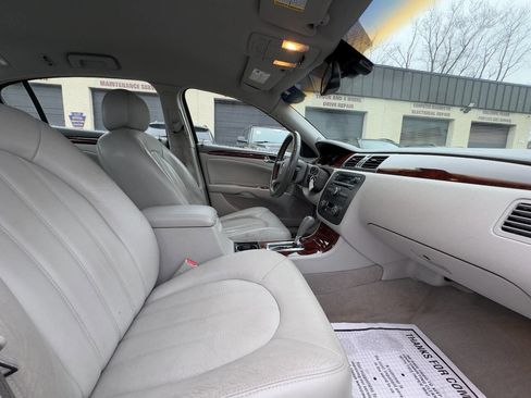 Used 2007 Buick Lucerne CXL w/ Luxury Package image 13