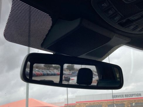 Used 2018 Ford F150 Limited w/ Trailer Tow Package image 28