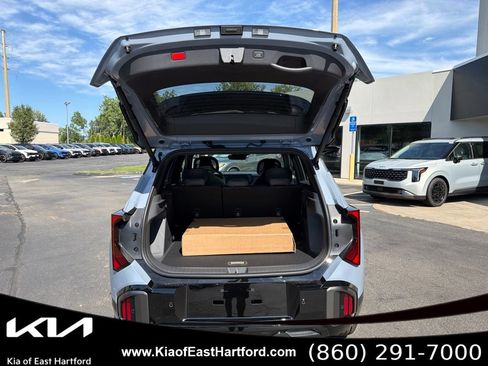 New 2027 Kia Seltos X-Line S w/ X-Line S Premium Package AWD/4WD image 15