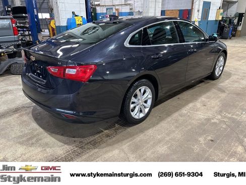 Used 2023 Chevrolet Malibu LT image 9