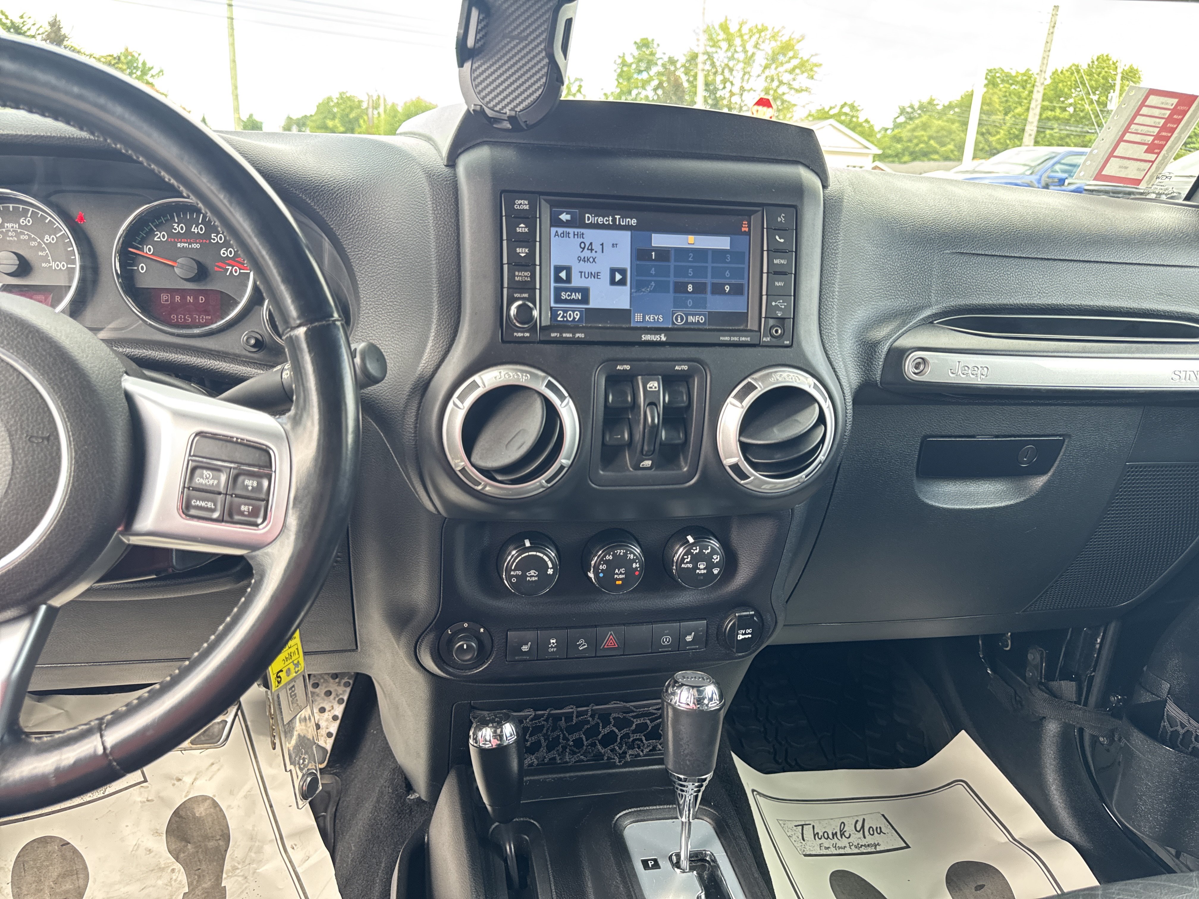 Used 2015 Jeep Wrangler Unlimited Rubicon AWD/4WD image 24