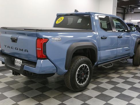 Used 2026 Toyota Tacoma TRD Off-Road AWD/4WD image 9