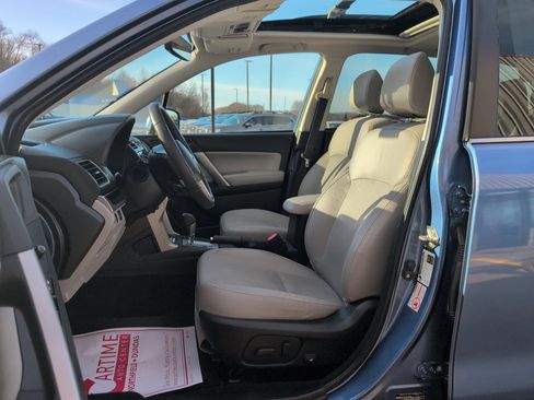 Used 2017 Subaru Forester 2.5i Limited image 9