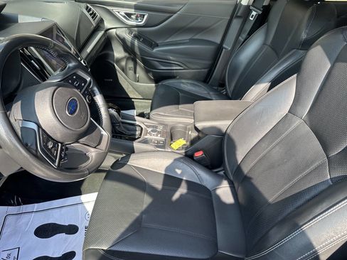 Used 2020 Subaru Forester Limited image 7