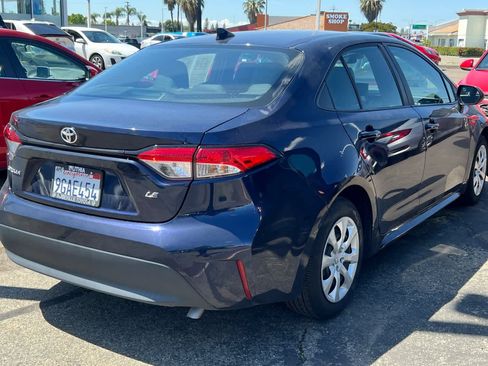 Certified 2023 Toyota Corolla LE w/ Carpet Mat Package (TMS) image 4
