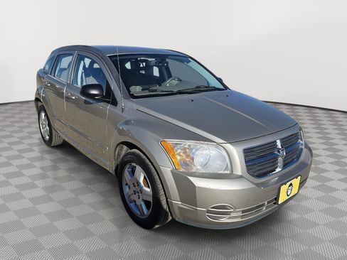 Used 2009 Dodge Caliber SXT w/ Driver Convenience Group FWD image 3
