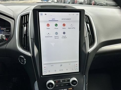 Certified 2022 Ford Edge Titanium image 19