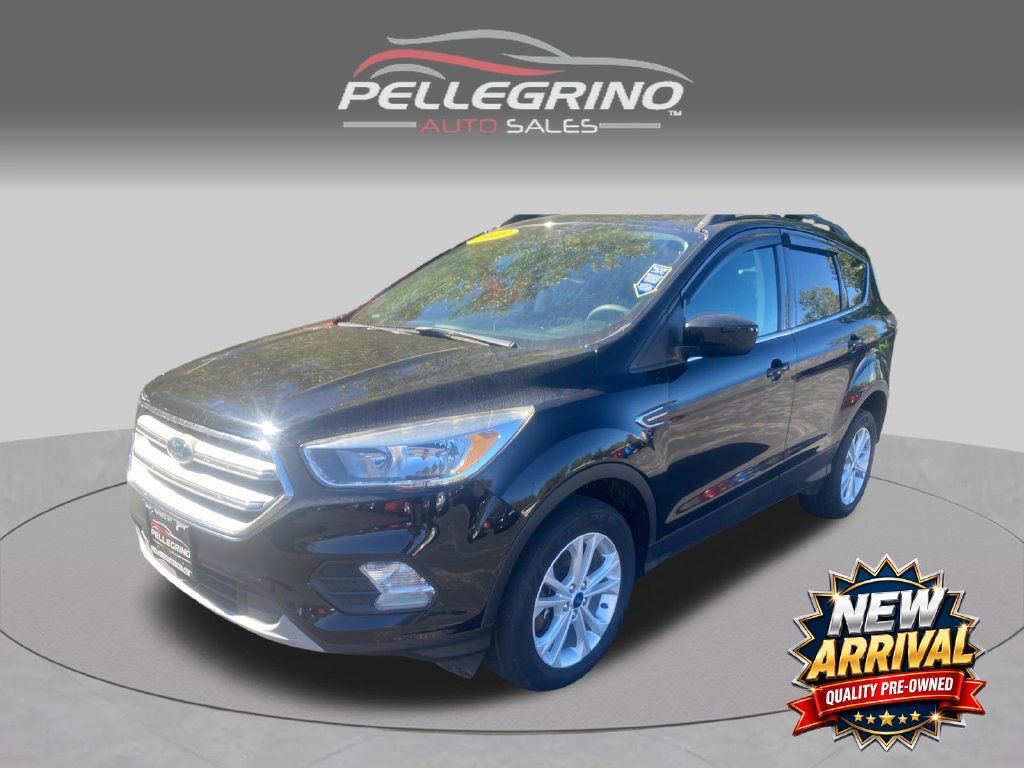 Used 2018 Ford Escape SE w/ SE Sync 3 Package AWD/4WD 360° Tour