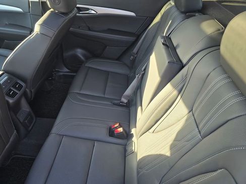 New 2026 Buick Envision Avenir image 9