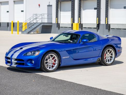 Used 2006 Dodge Viper SRT-10 RWD image 12