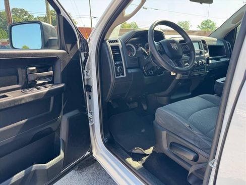 Used 2021 RAM 1500 Tradesman w/ Tradesman SXT Package RWD image 13