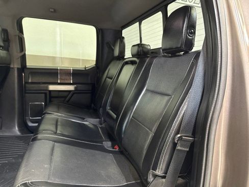 Used 2018 Ford F250 Lariat w/ Camper Package image 39
