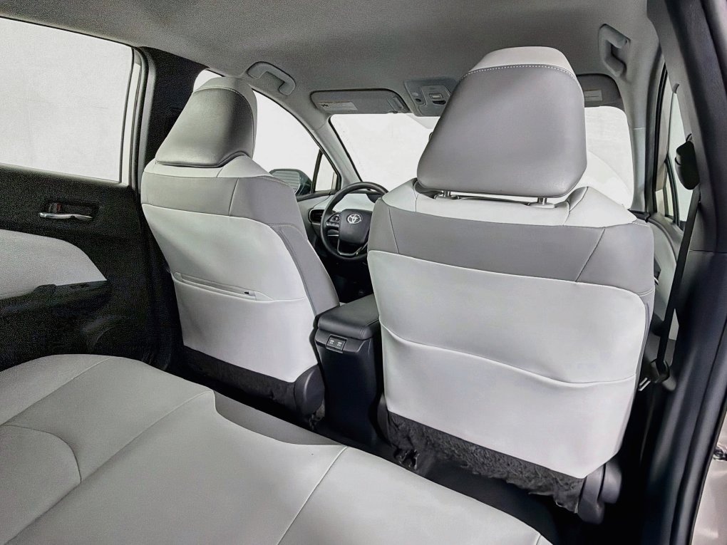 Used 2020 Toyota Prius Prime XLE FWD image 28