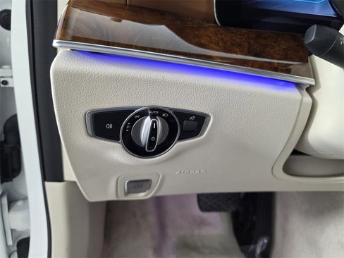 Used 2019 Mercedes-Benz E 450 E 450 image 25