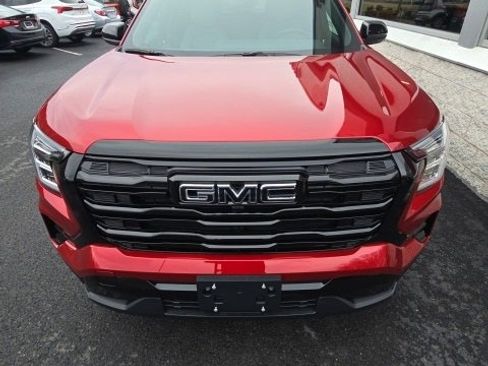 New 2026 GMC Terrain Elevation w/ Elevation Premium Package image 2