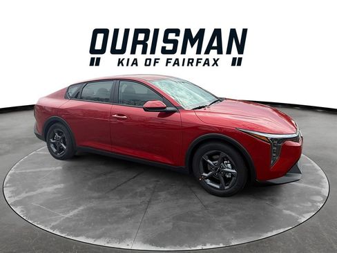 New 2026 Kia K4 FWD image 1