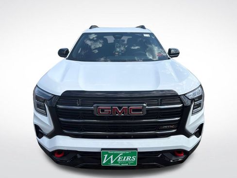 New 2026 GMC Terrain AT4 w/ Technology Package II AWD/4WD image 9