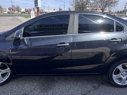 Used 2015 Chevrolet Sonic LTZ image 5