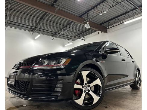 Used 2016 Volkswagen GTI SE FWD image 1