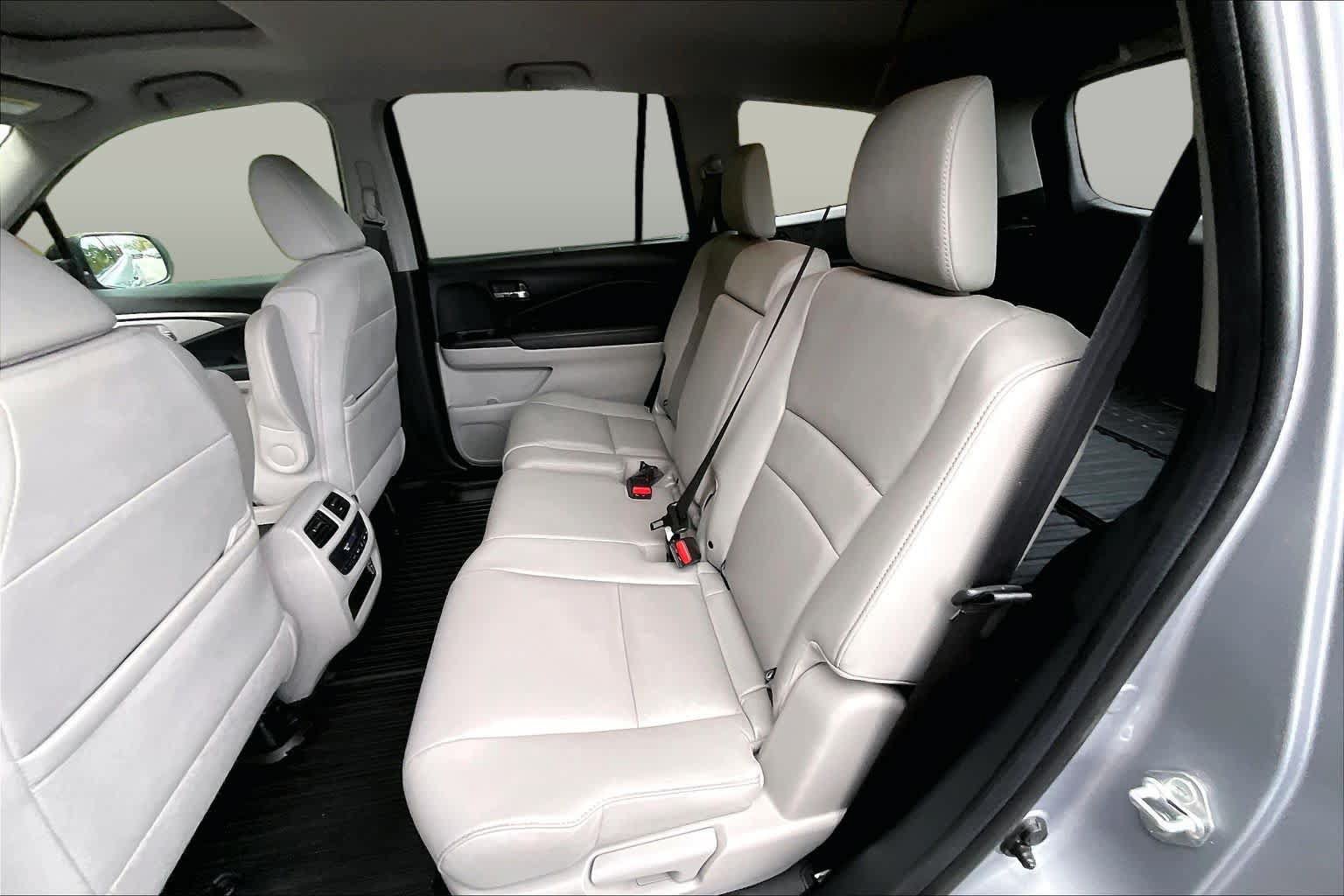 Used 2022 Honda Pilot Special Edition image 20