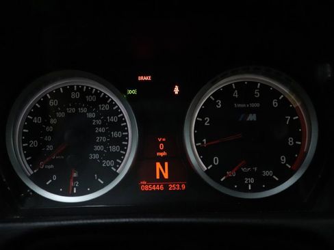 Used 2012 BMW M3 Convertible image 26