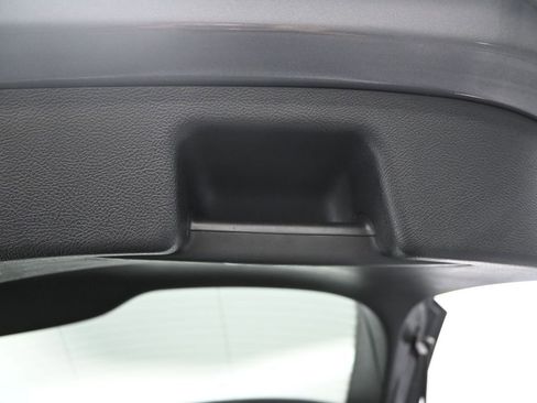 Used 2023 Ford Edge SEL AWD/4WD image 16