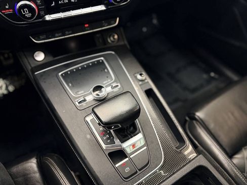 Used 2018 Audi SQ5 Prestige w/ Prestige Package AWD/4WD image 19