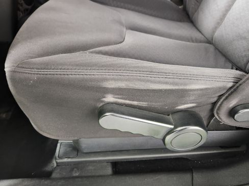 Used 2013 Jeep Wrangler Sport image 16