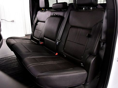 Used 2023 Chevrolet Silverado 1500 High Country w/ High Country Premium Package image 33