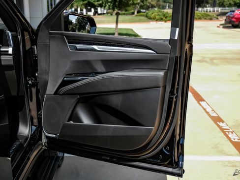 Used 2025 Cadillac Escalade V image 83