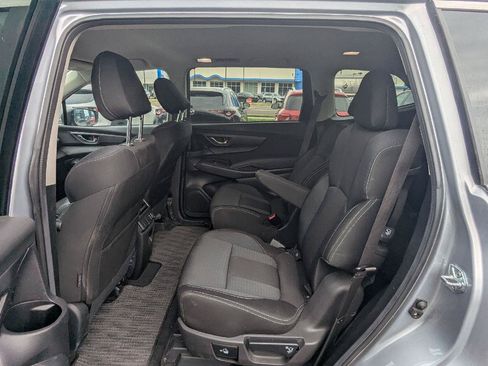 Used 2025 Subaru Ascent Premium AWD/4WD image 5