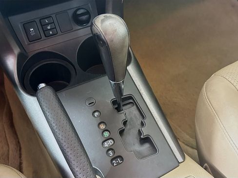 Used 2010 Toyota RAV4 Limited FWD image 15