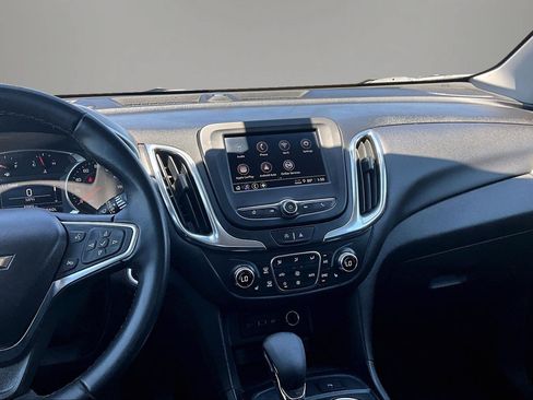 Certified 2024 Chevrolet Equinox LT FWD image 9